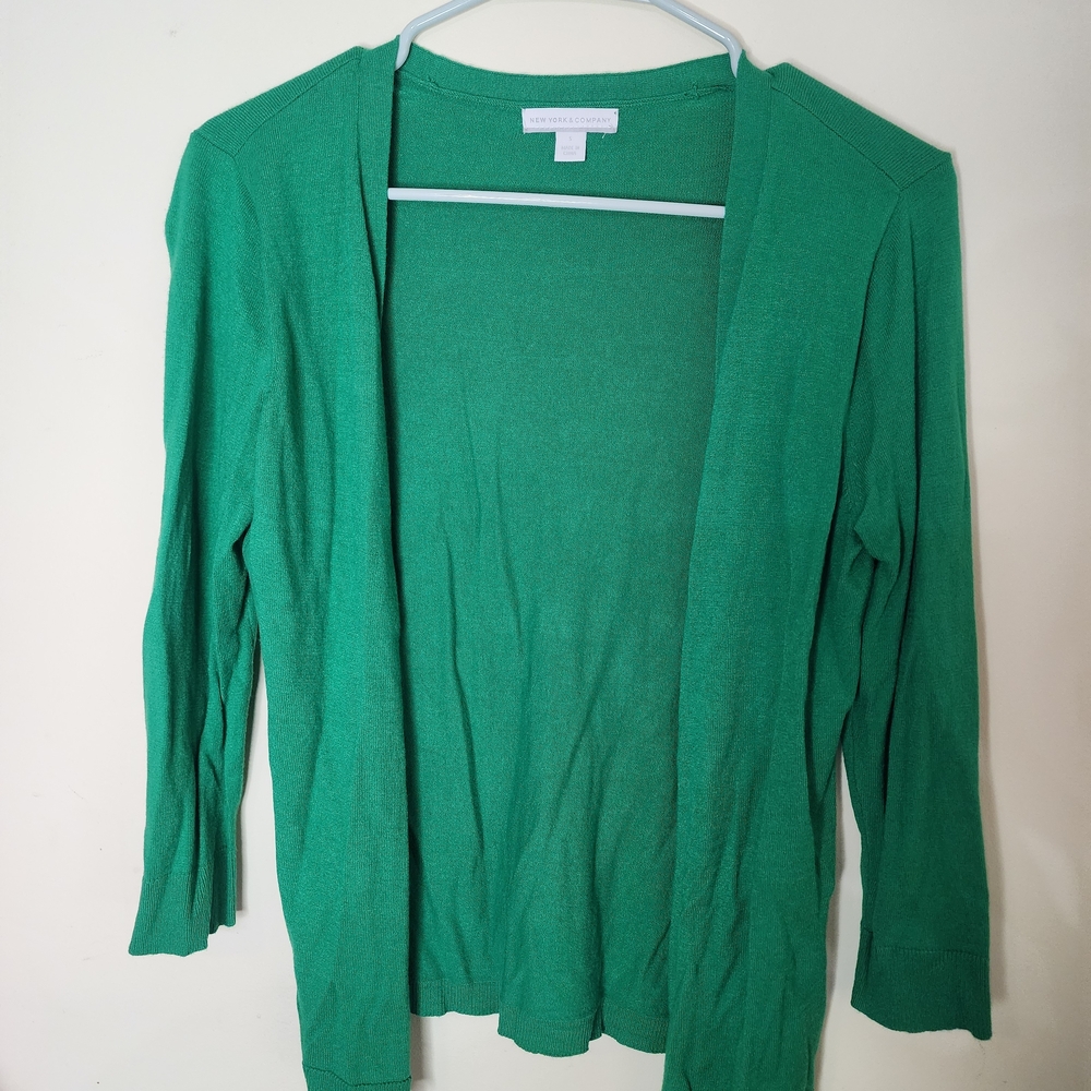 Green New York & Company Women's Cardigan